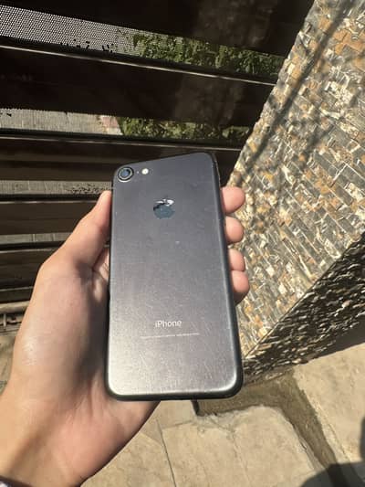 Apple iPhone 7 official pta approved