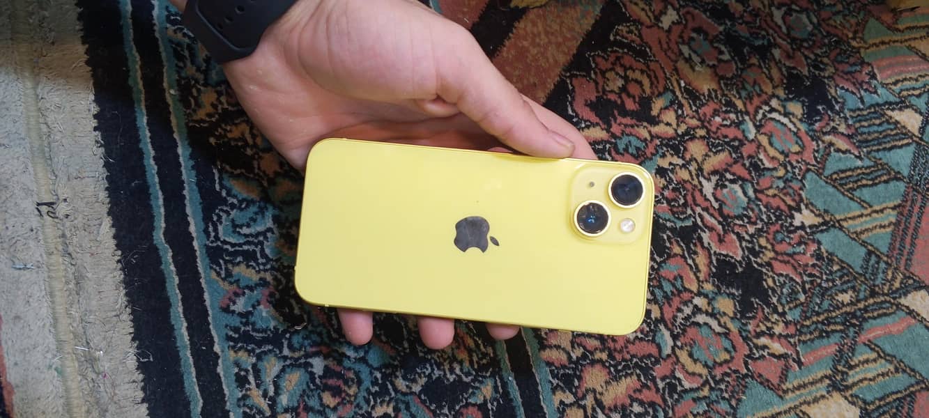 Apple iPhone 14 1