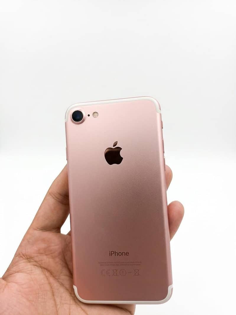 Apple iPhone 7 0