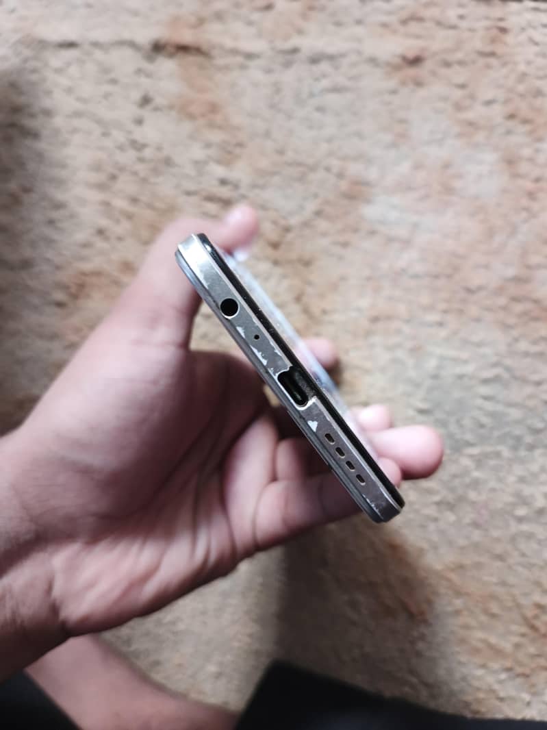 Infinix Note 11 5