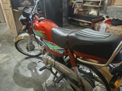 2018 model 70 8900 89900 price Biometric on spot mandatory