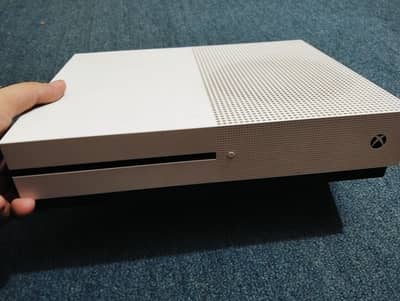 Xbox one s 500gb without controller for sale