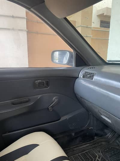 Nissan Sunny 1998