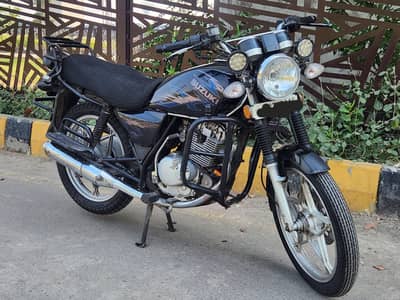 Suzuki GS 150 SE (Sep. 2021)
