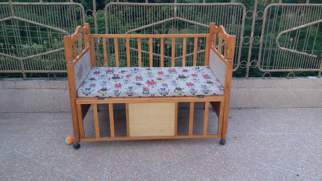 Baby Cot 1