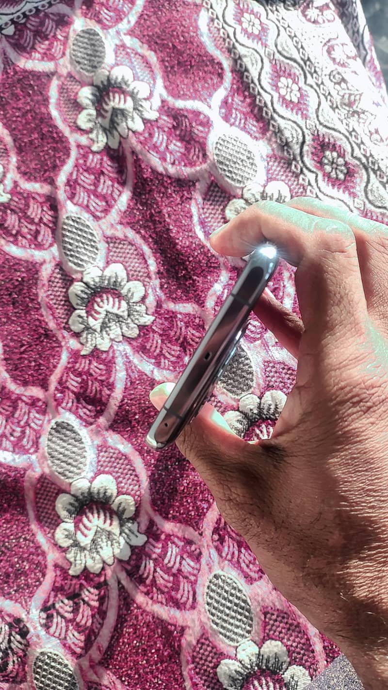One Plus 11 5G 1
