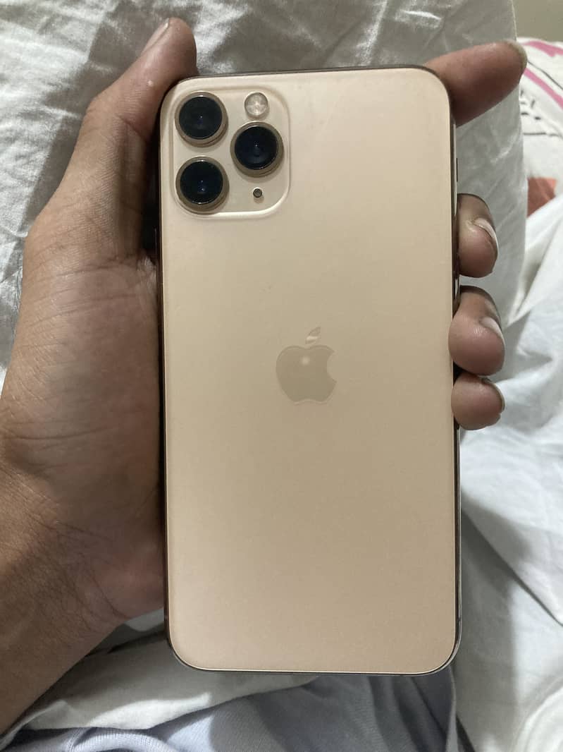 Apple iPhone 11 Pro 2