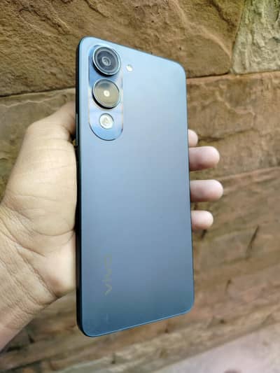 Vivo Y04
