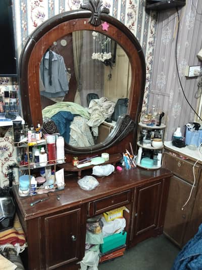 Dressing Table