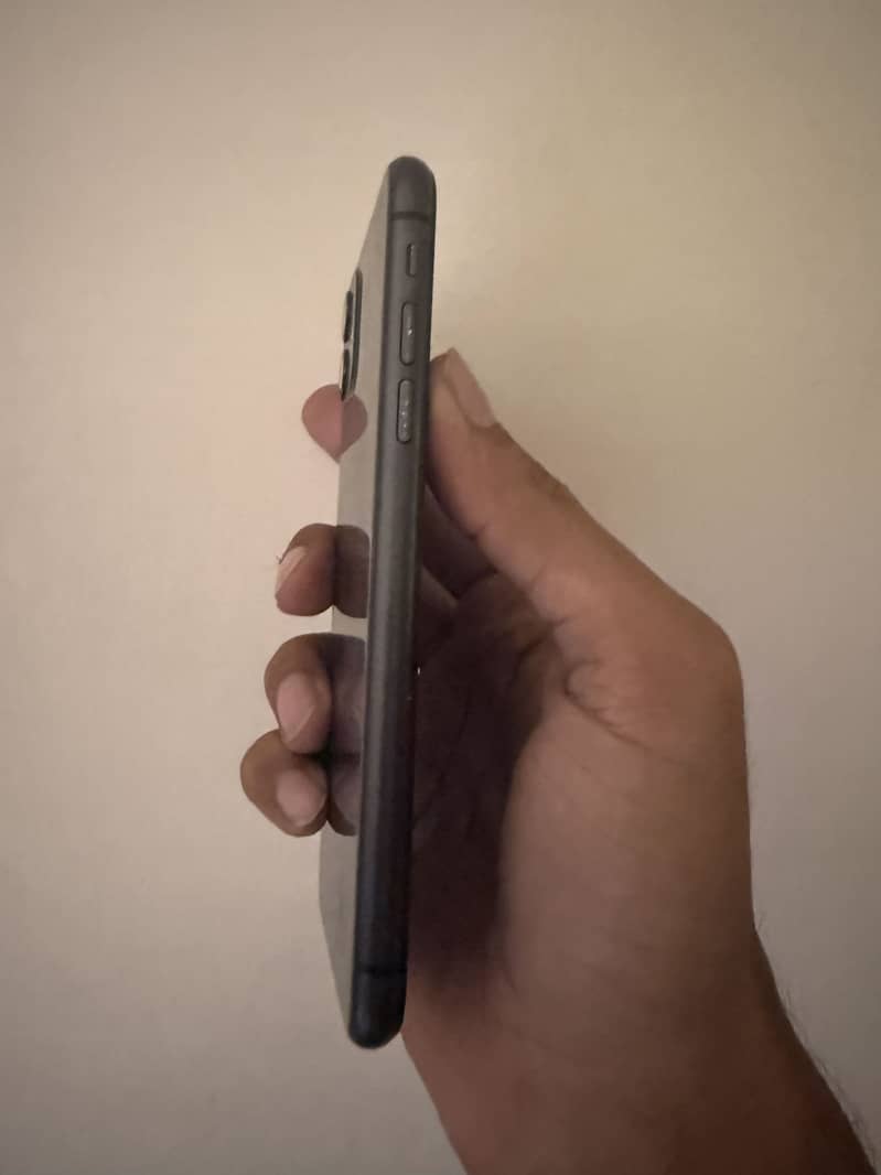 Apple iPhone 11 1