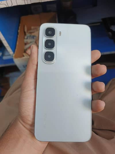 Infinix Hot 60i