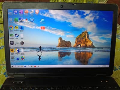 Dell Latitude e6540 | 2gb dedicated graphics card