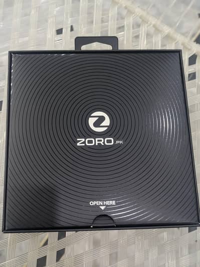 Zoro M83