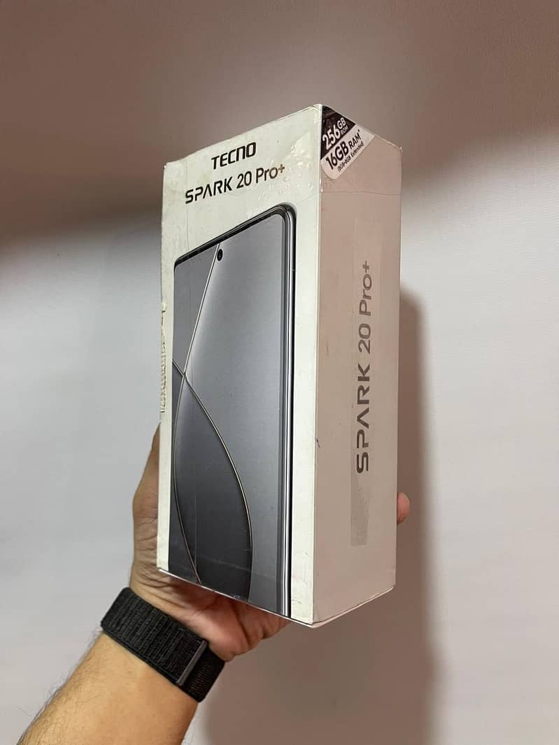 Tecno Spark 20 Pro Plus 1