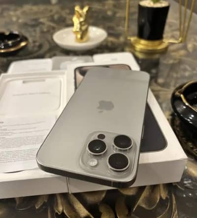 Apple iPhone 15 Pro Max