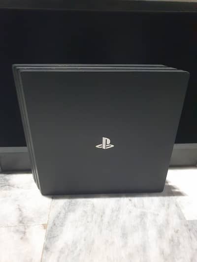 PS4 PRO 1TB – NON JAILBREAK