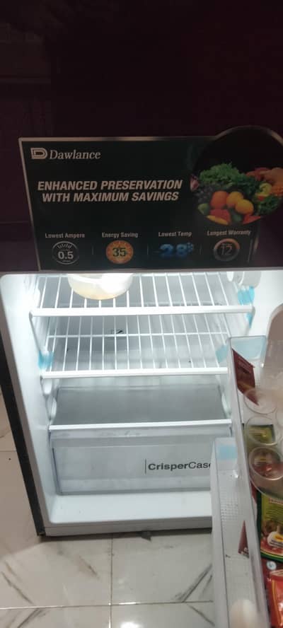 Dawlance fridge for sale price little bit negotiable
