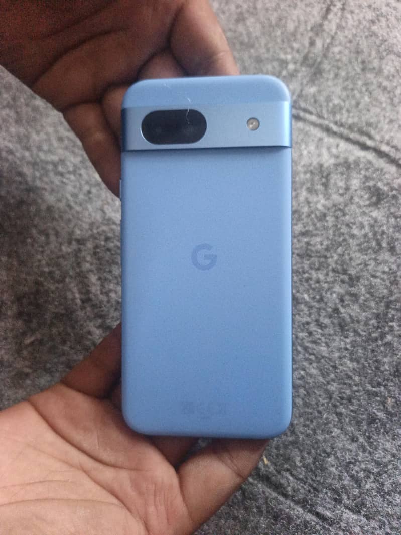 Google Pixel 8a 1
