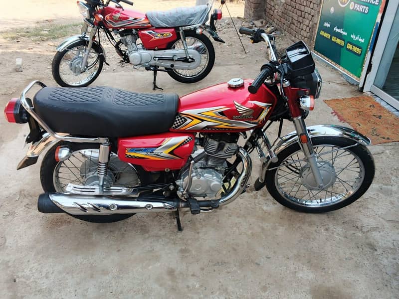 CG125 0