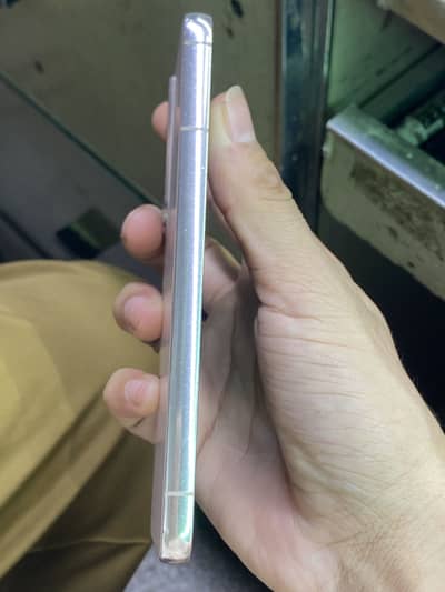 Samsung Mobile S22