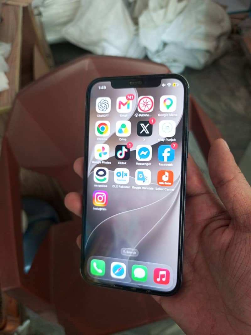 Apple iPhone 12 0