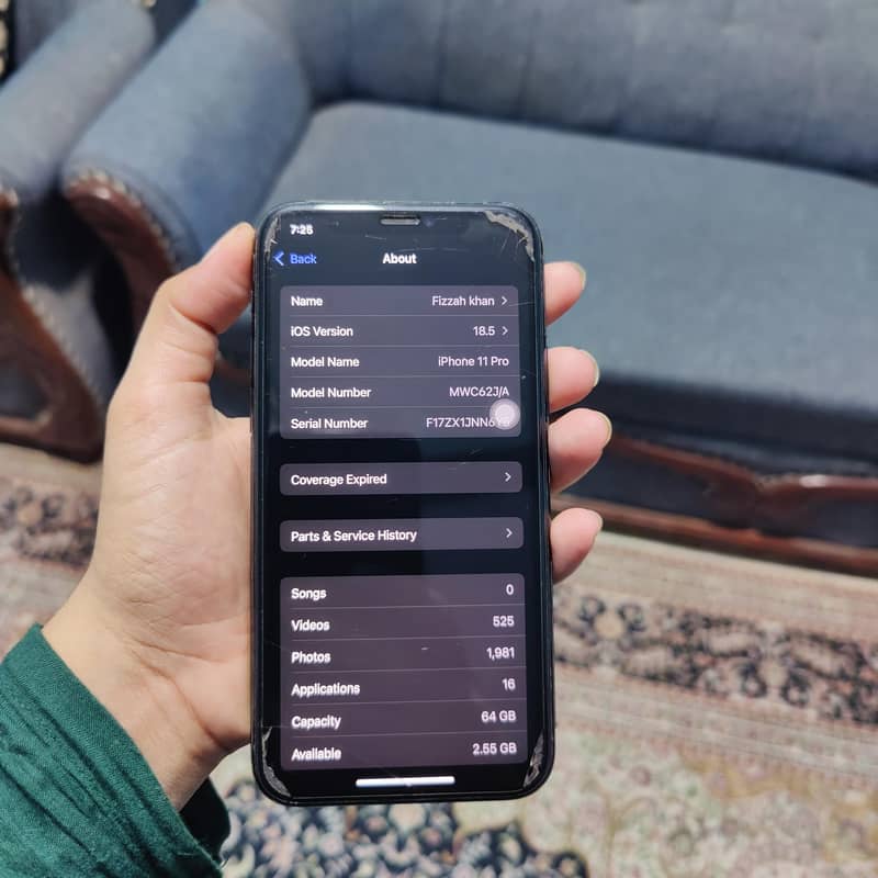 Apple iPhone 11 Pro 4