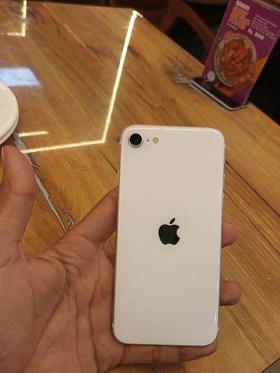Apple iPhone SE 2020 official approved