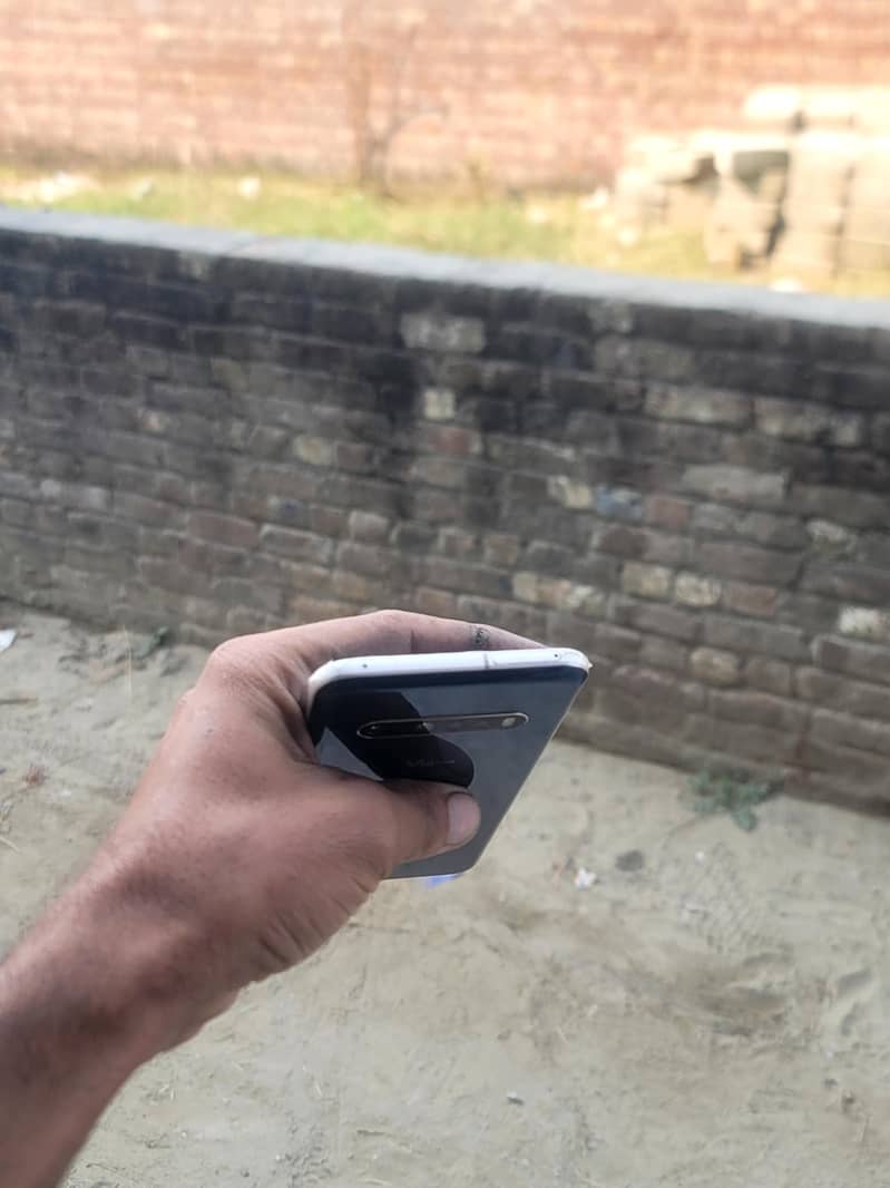 gaming device 1