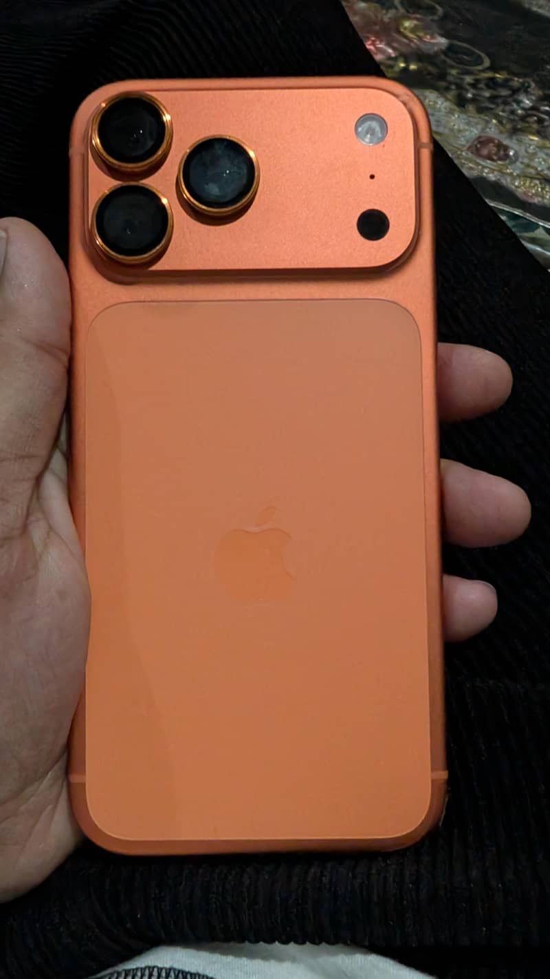Apple iPhone 17 Pro Max 0