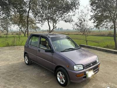 Daihatsu Cuore 2010