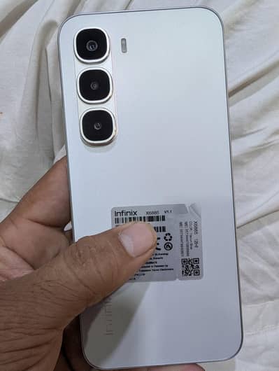 Infinix Hot 60 Pro
