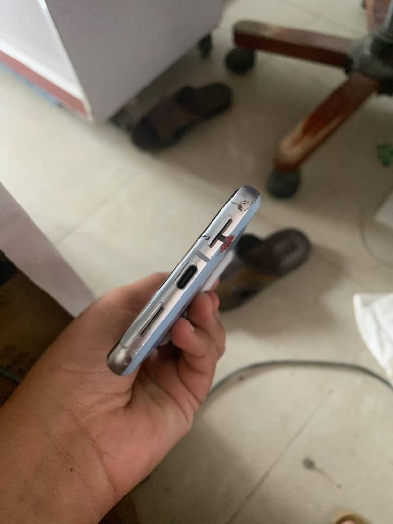 Google Pixel 8 Pro 7