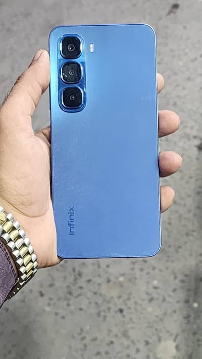 Infinix Hot 60i
