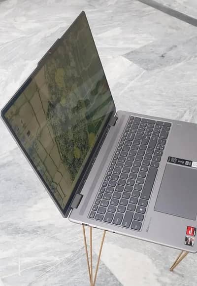 Lenovo yoga 7 Gaming laptop and tablet