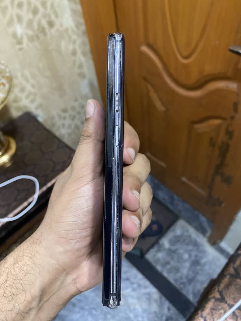 One Plus 7 Pro 1