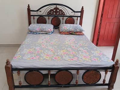 Double Bed
