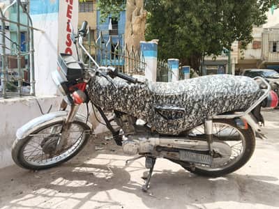 united 125 model 2018 Karachi Number hai