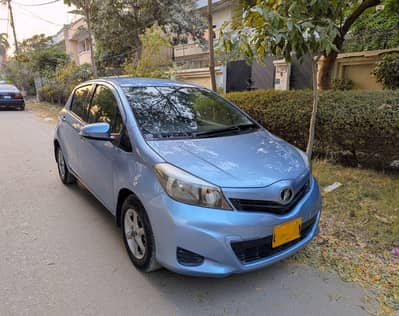 Toyota Vitz 2012