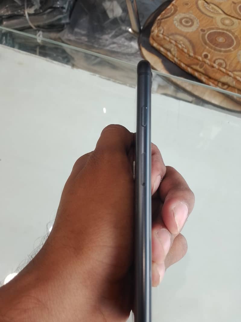 Apple iPhone SE 1