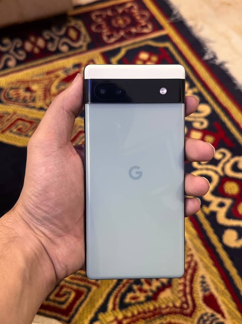 Google Pixel 6a 1