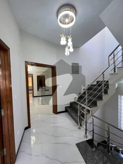 Brand New 4 Marla Full House For Rent