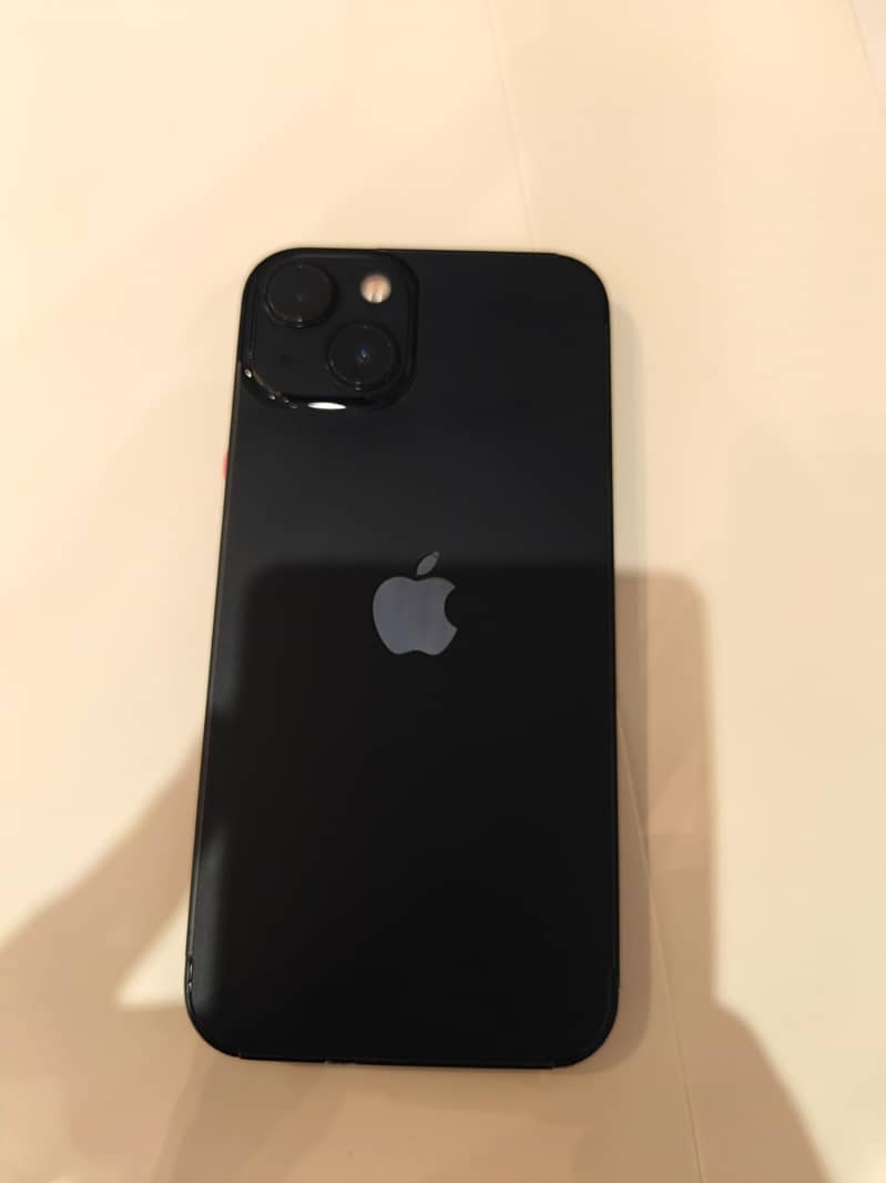 Apple iPhone 13 6