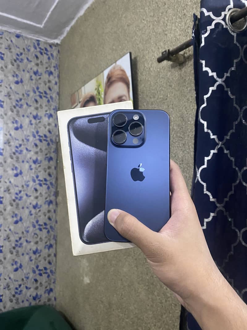 iPhone 15 pro 0