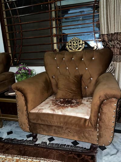 5 seater sofa brown clour