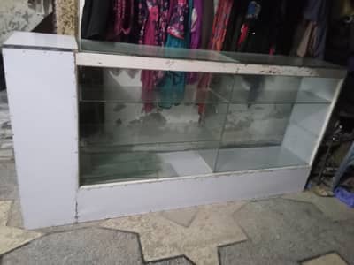 Drawers selling