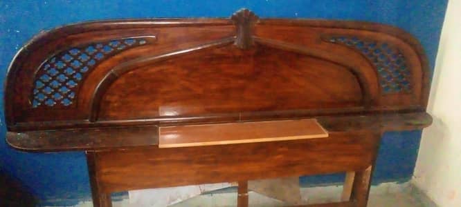 Double size bed