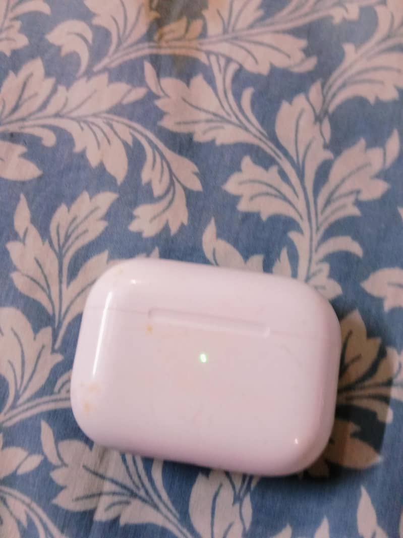 WIRELESS AIRPODS 4