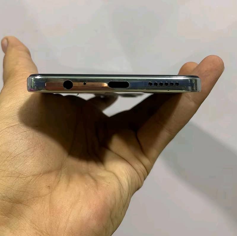 Tecno SPARK 30 Pro 3
