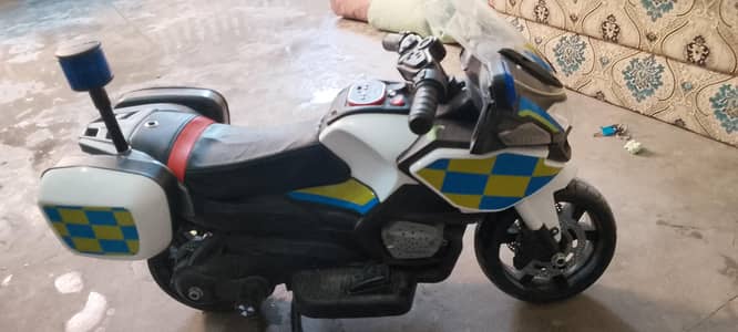 ek mahina Chali bike