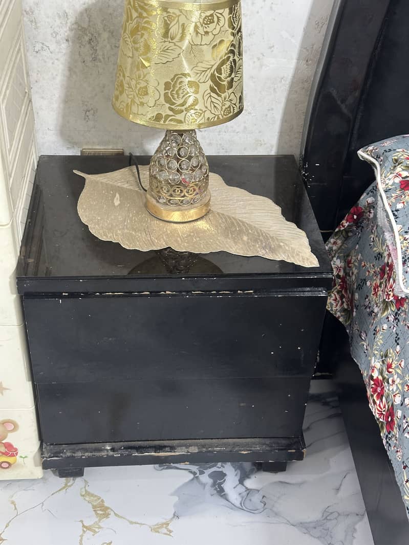 Bed Set with dressing table 4